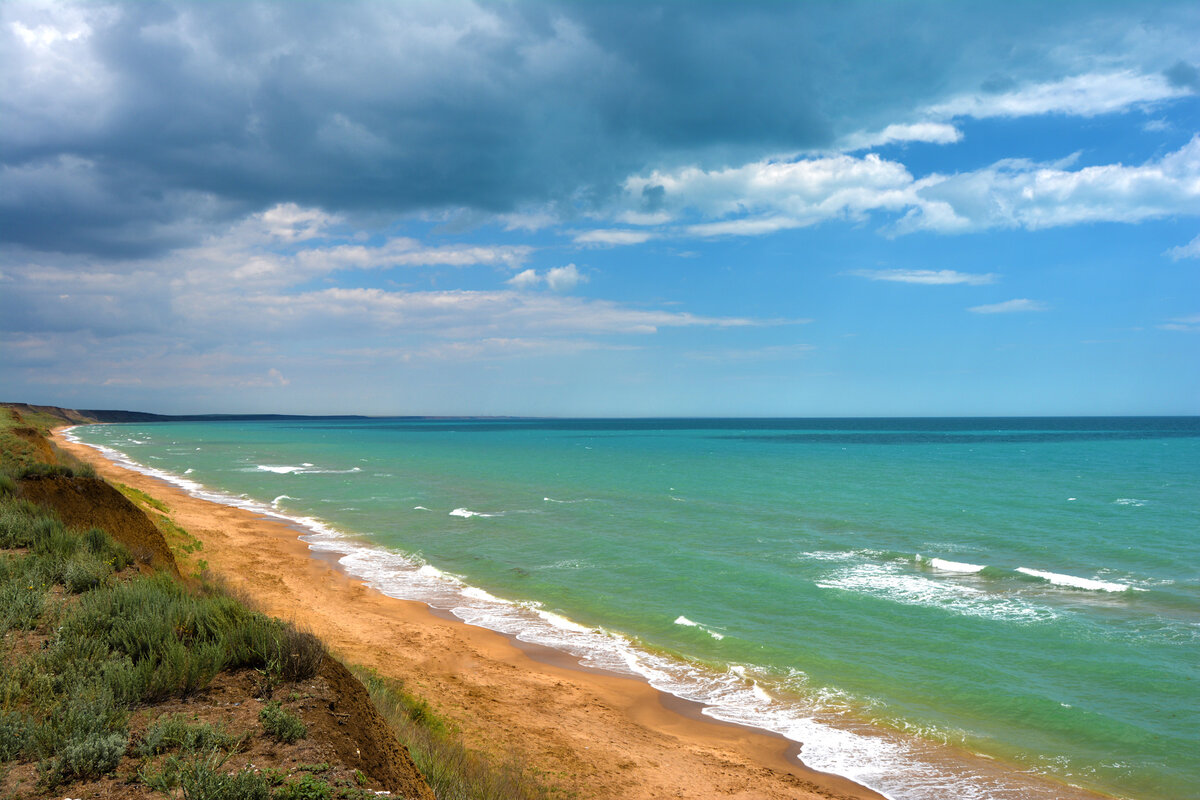 Поселок Береговое в Крыму | Недорогой отдых на Золотом пляже | Discover you  Crimea! | Дзен