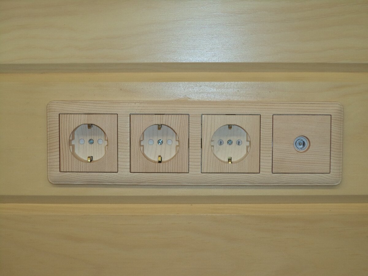 Услуги электрика в Пушкино