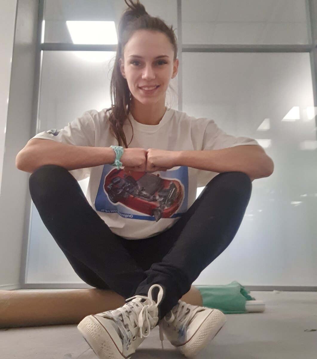 Похожа ли она на потерявшую всё?