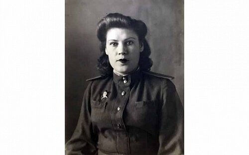 Валентина Харабрина призвана на войну Благовещенским отделением Наркомата госбезопасности СССР в 1942 году