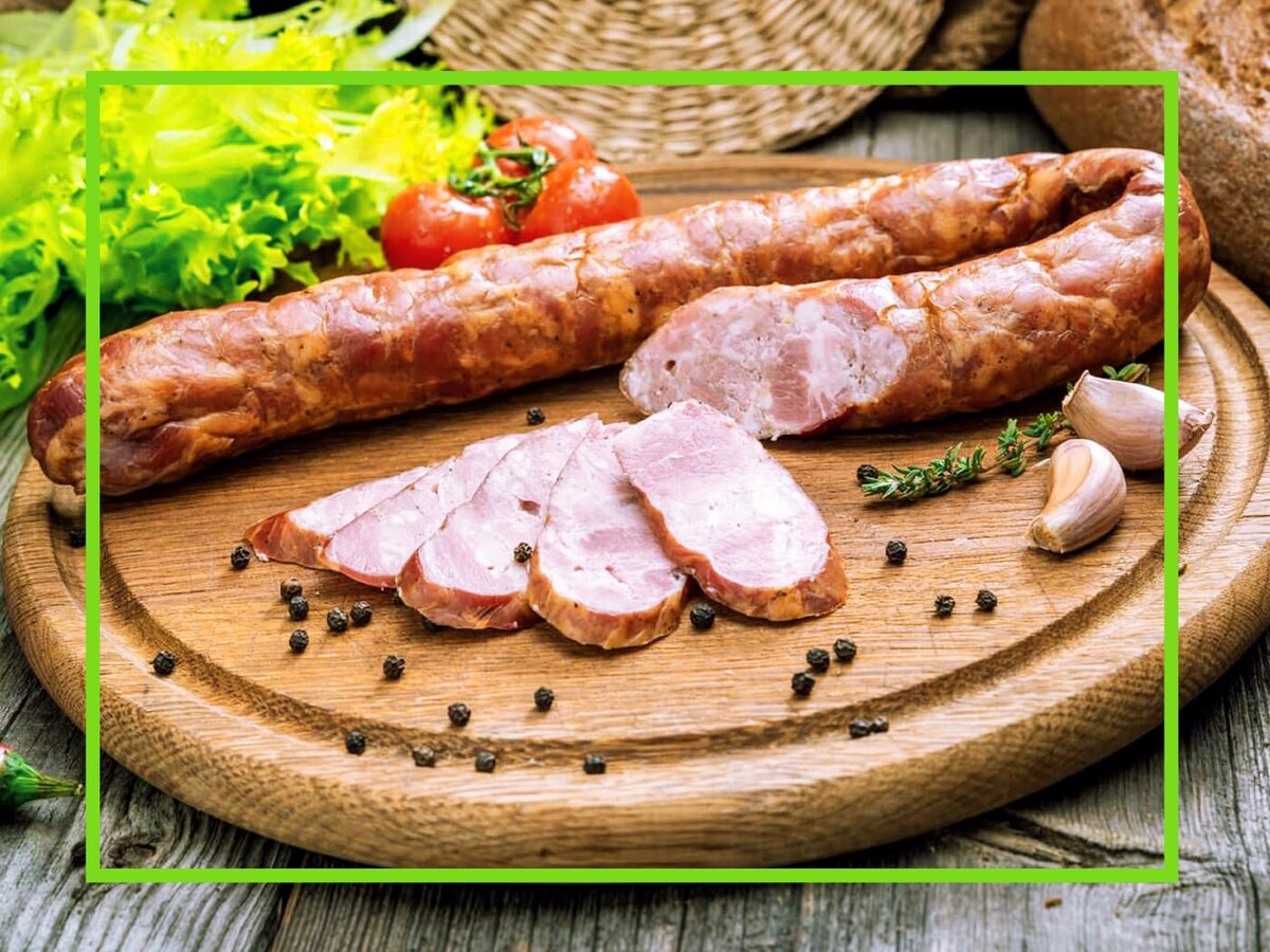 ...на меня такая ревность и обида нахлынули , что я съела всю его колбасу.... 