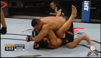 Источник: https://vk.com/best_of_mma