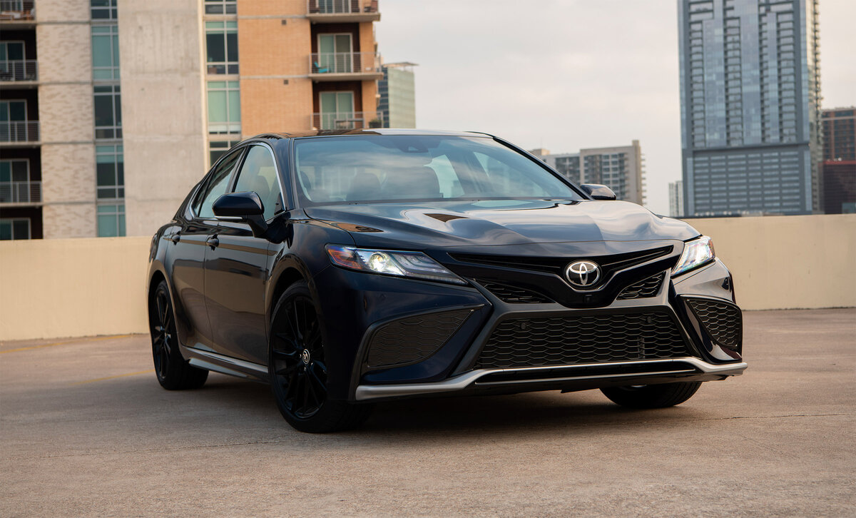 Toyota Camry Hybrid 2019