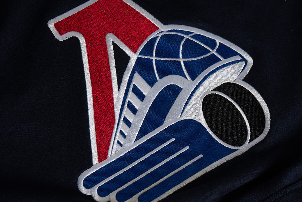     Они ушли на взлете: 12 лет назад под Ярославлем разбился самолет с хоккейной командой «Локомотив»