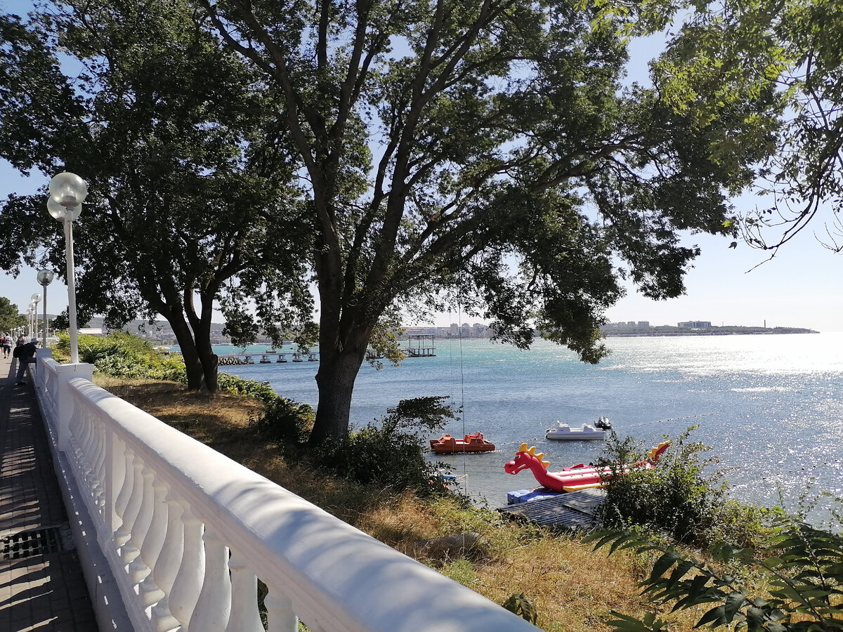 Набережная г.Геленджик. Фото автора. 2023г. 