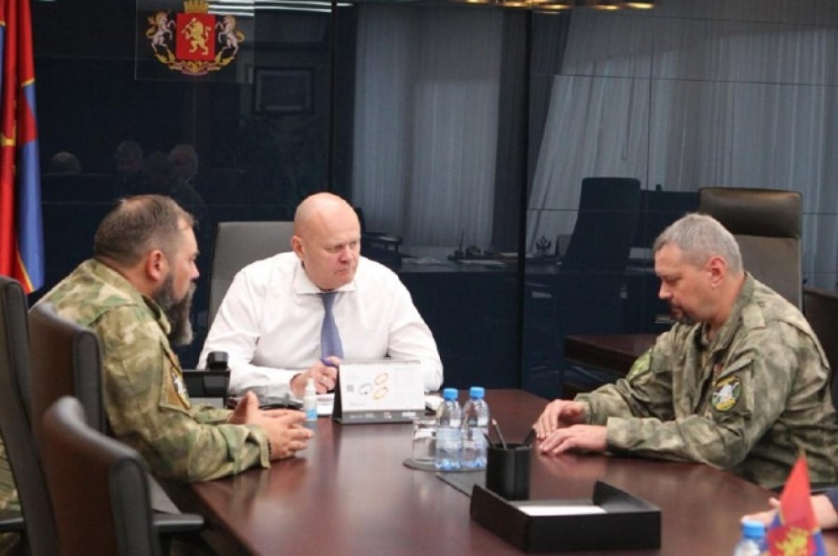    Герой России Ликонцев встретился с мэром Красноярска Логиновым