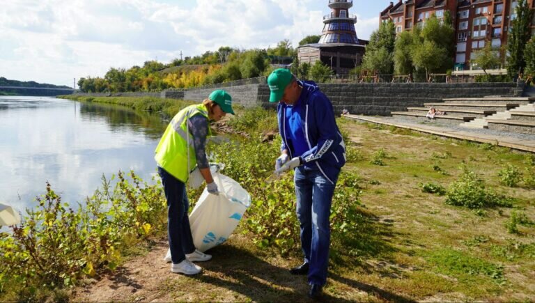    Почти 1000 оренбуржцев поддержали акцию «Нашим рекам — чистые берега!». Кристина Просвиркина