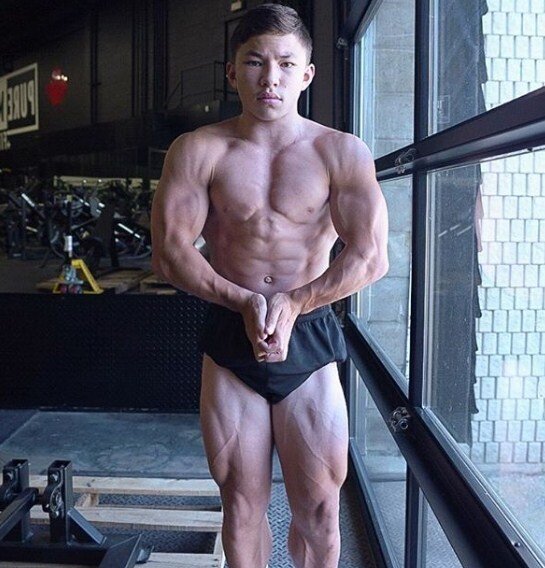 Tristyn Lee бодибилдер