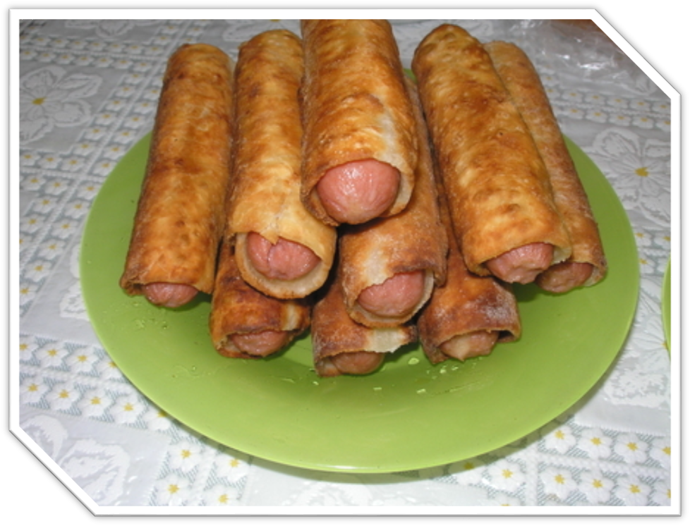 У нас в кафе часто берут сосиски детям. 