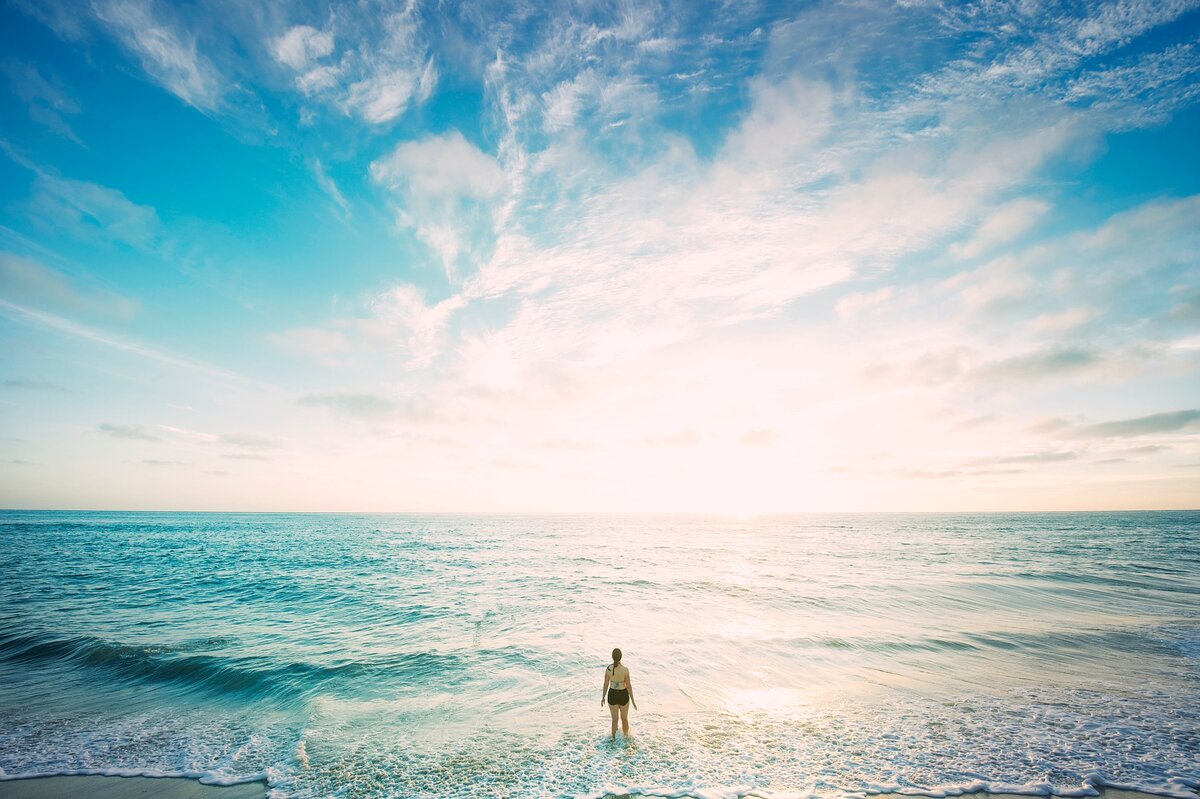 Фото на фоне моря сделать онлайн