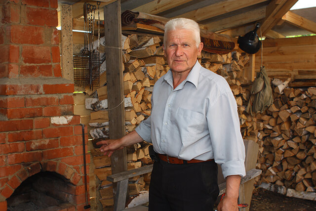 Александр Татауров сложил сотни русских печей