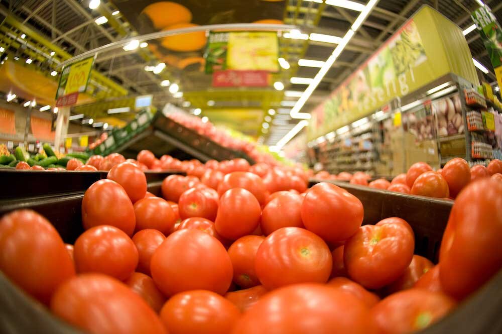 Магазинные помидоры - на вкус словно пластиковые, без аромата и невкусные