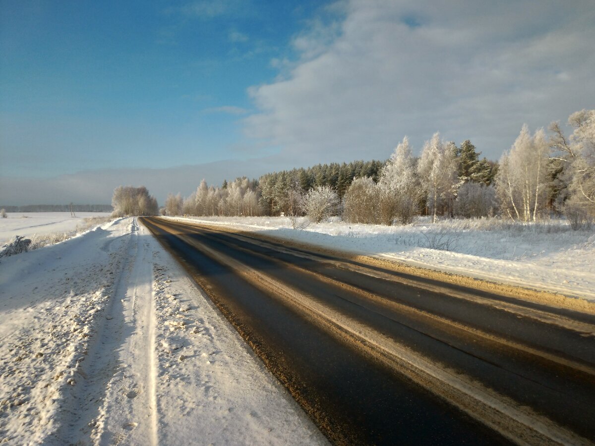 Снежная дорога в городе