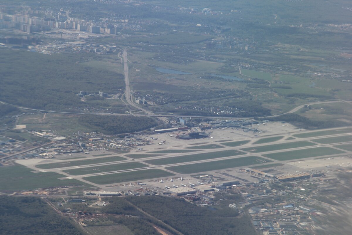 Аэропорт "Шереметьево" вид на старые, параллельные ВПП