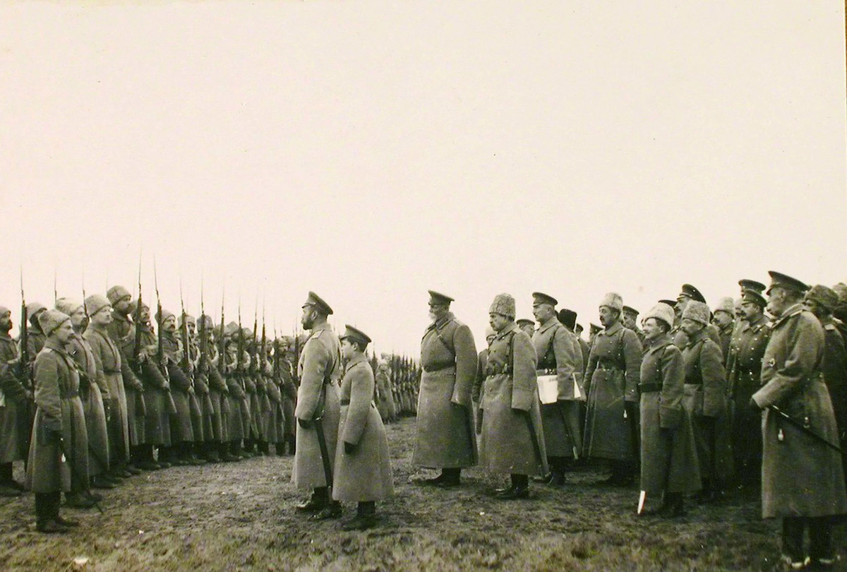 Российская империя 13. Николай 2 1914. Николай 2 первая мировая. Николай 2 на фронте первой мировой. Армия Российской империи Николай 2.