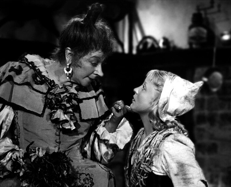 Кадр из к/ф "Золушка" (1947г.)