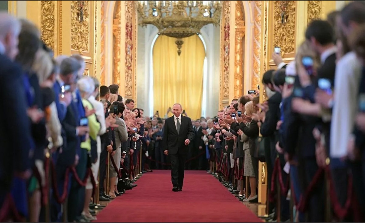 Жизнь российских политиков. Инаугурация президента РФ 2018. Зал инаугурации президента РФ. Путин Владимир Владимирович инаугурация. Инаугурация Владимира Путина 2018