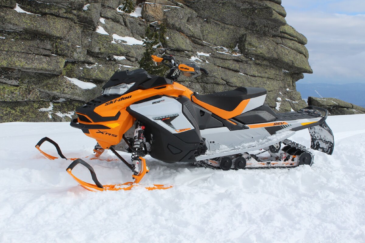 Снегоход BRP 2024 Ski-Doo Freeride 154 850 E-tec Turbo R