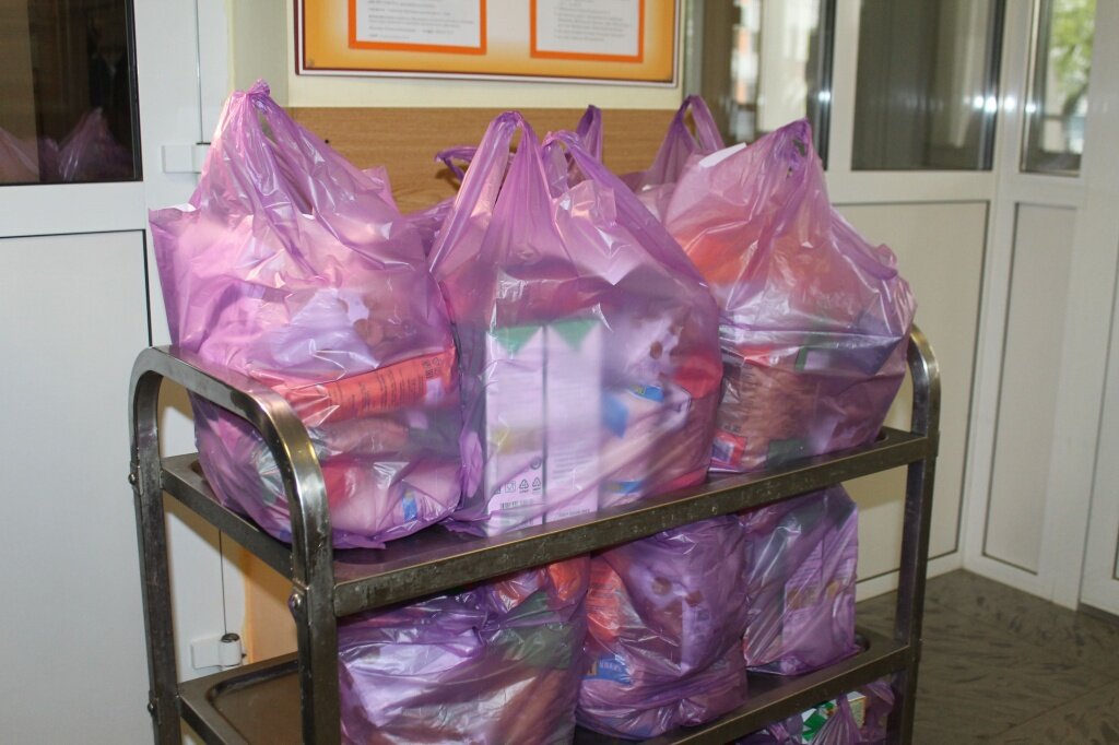 В Твери школьникам выдадут 23 798 продуктовых наборов