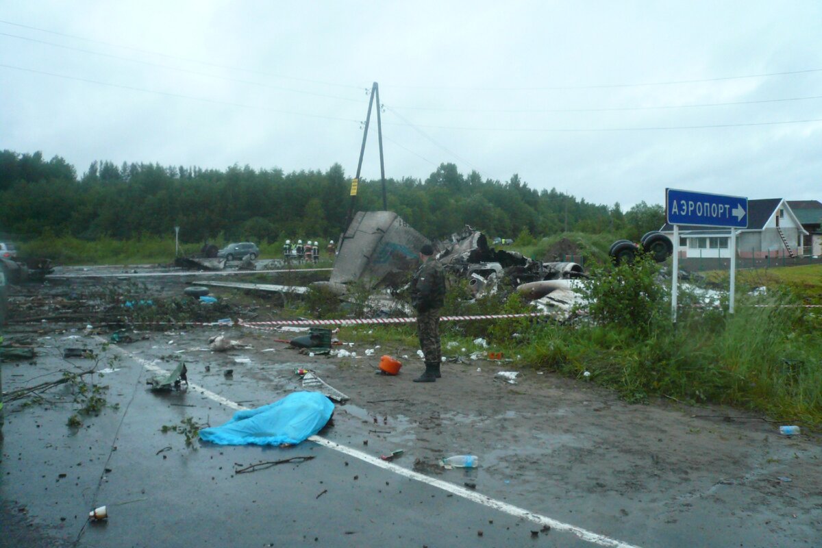 11 июня 2011. Катастрофа ту-134 под Петрозаводском. Ту 134 крушение Петрозаводск.