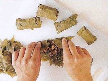 Заворачиваем долму