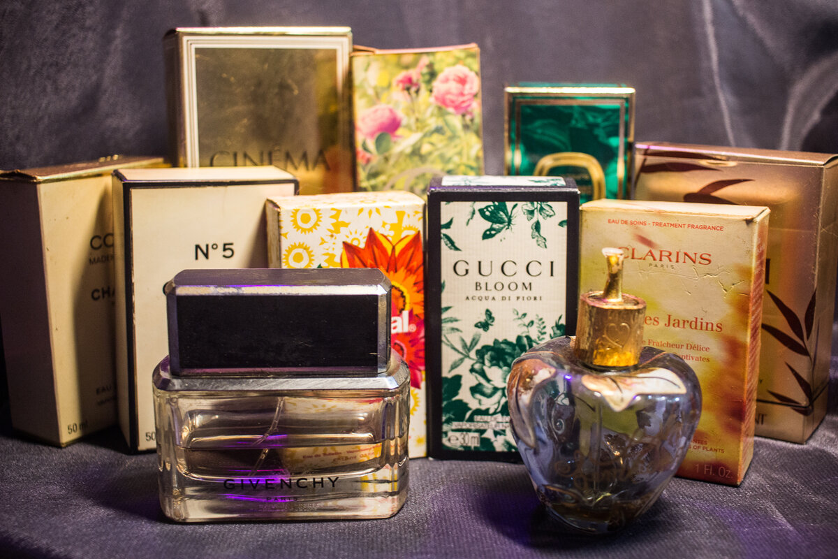 мое сборище иностранных парфюмов, есть еще наши, но о них будет отдельно и потом