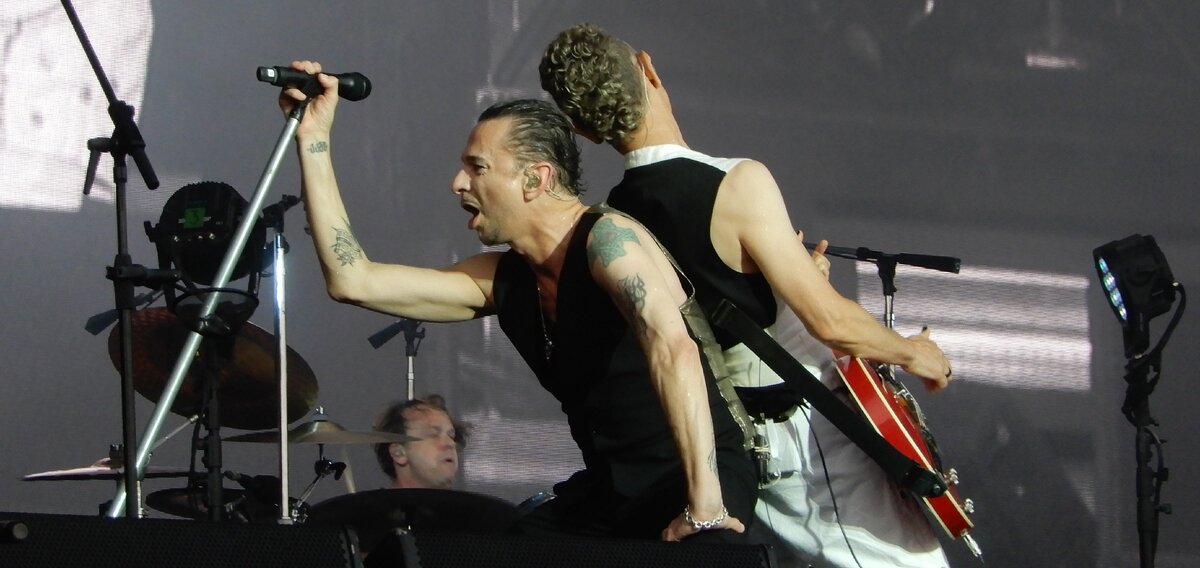 Depeche Mode на Festival des Vieilles Charrues в 2018 году. Источник: https://commons.wikimedia.org/