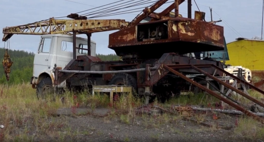 ржавое авто https://yandex.ru/efir/?stream_id=vGbNhDmREdkI