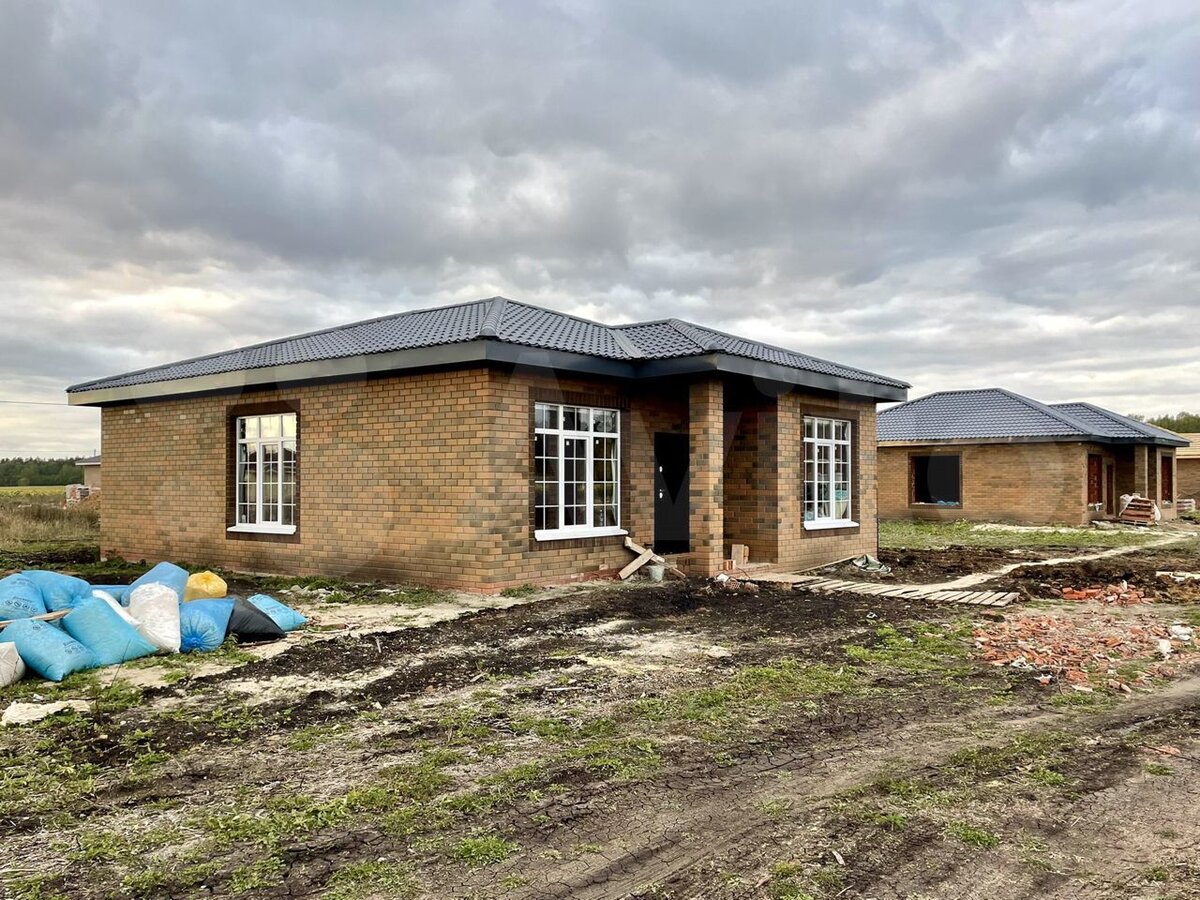 Проект одноэтажного кирпичного дома площадью 88кв.м. - больше света в ...