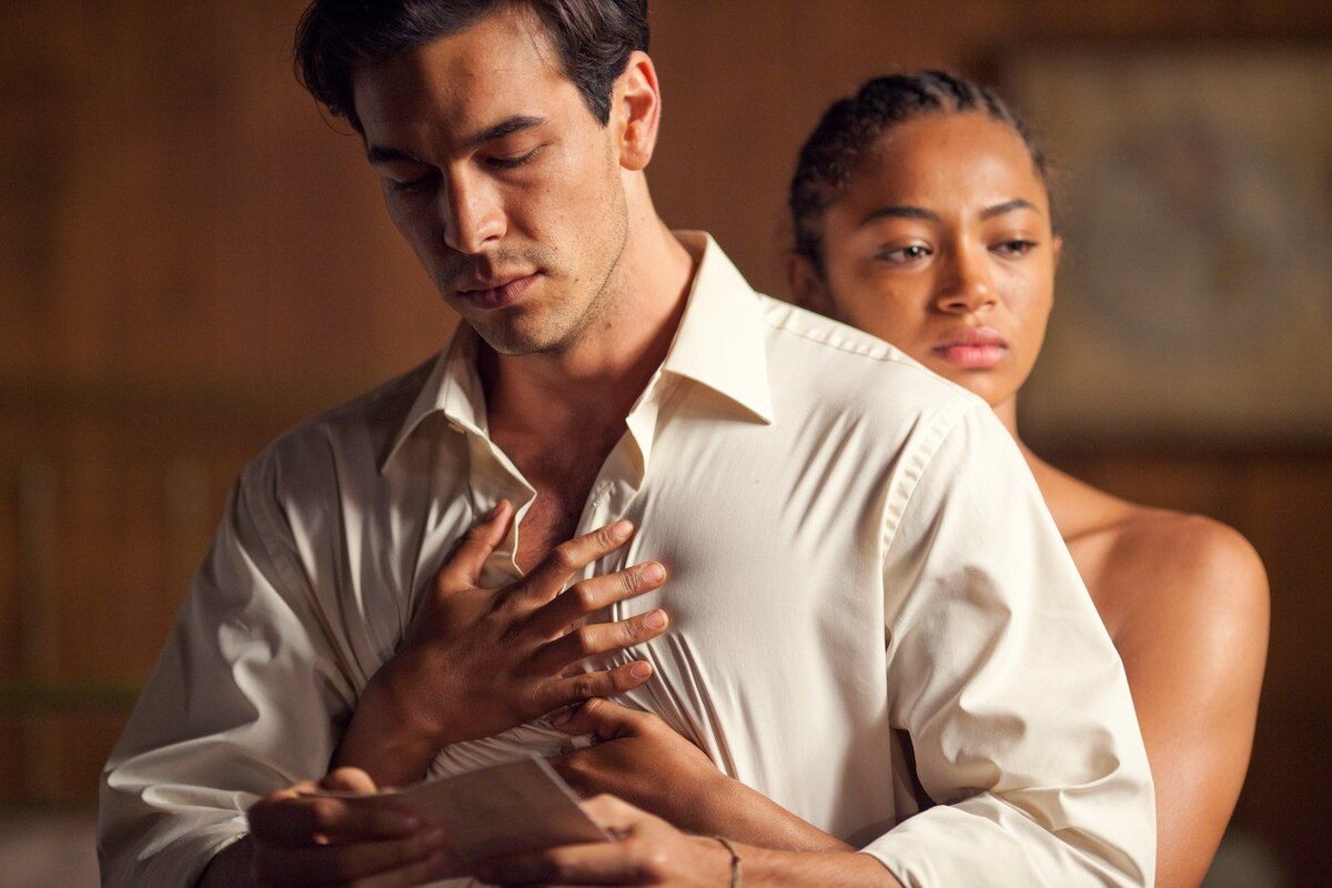 "Пальмы в снегу", фото с сайта https://afisha.yuga.ru/