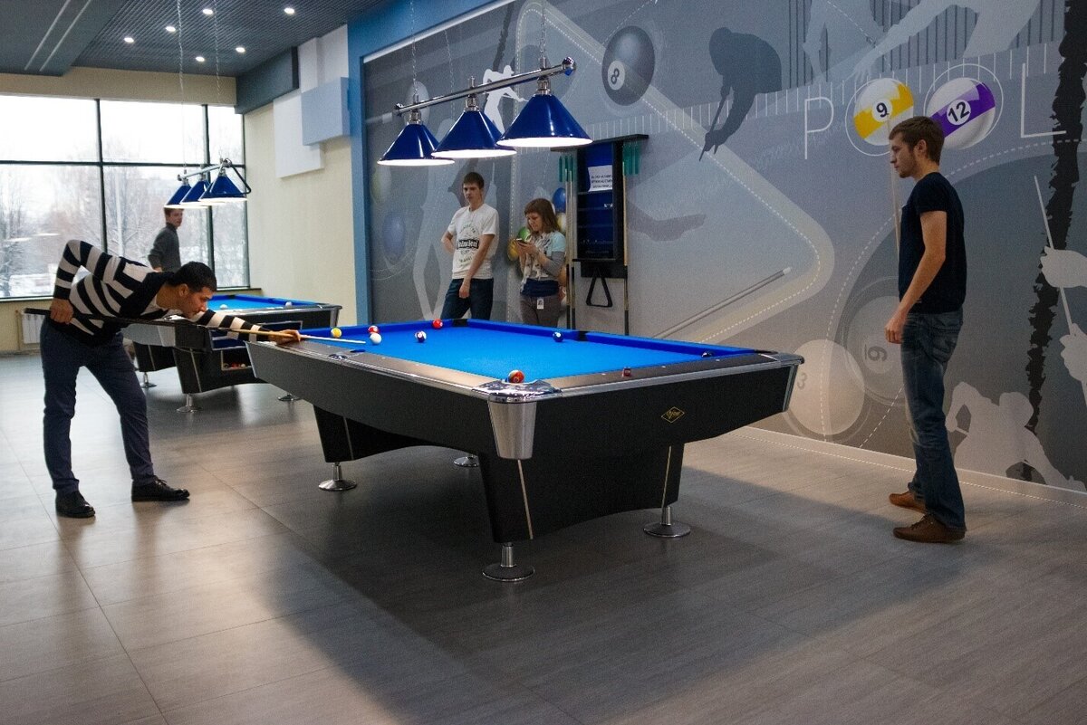 Бильярдная в офисе