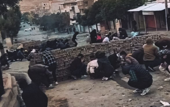 Иранские силовики открывают огонь по демонстрантам без предупреждения