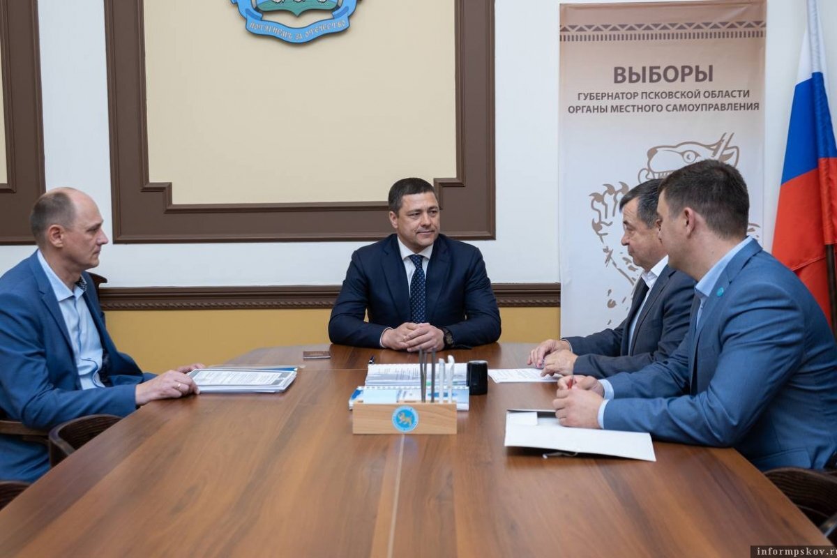    Озвучены рейтинги кандидатов на выборах губернатора Псковской области