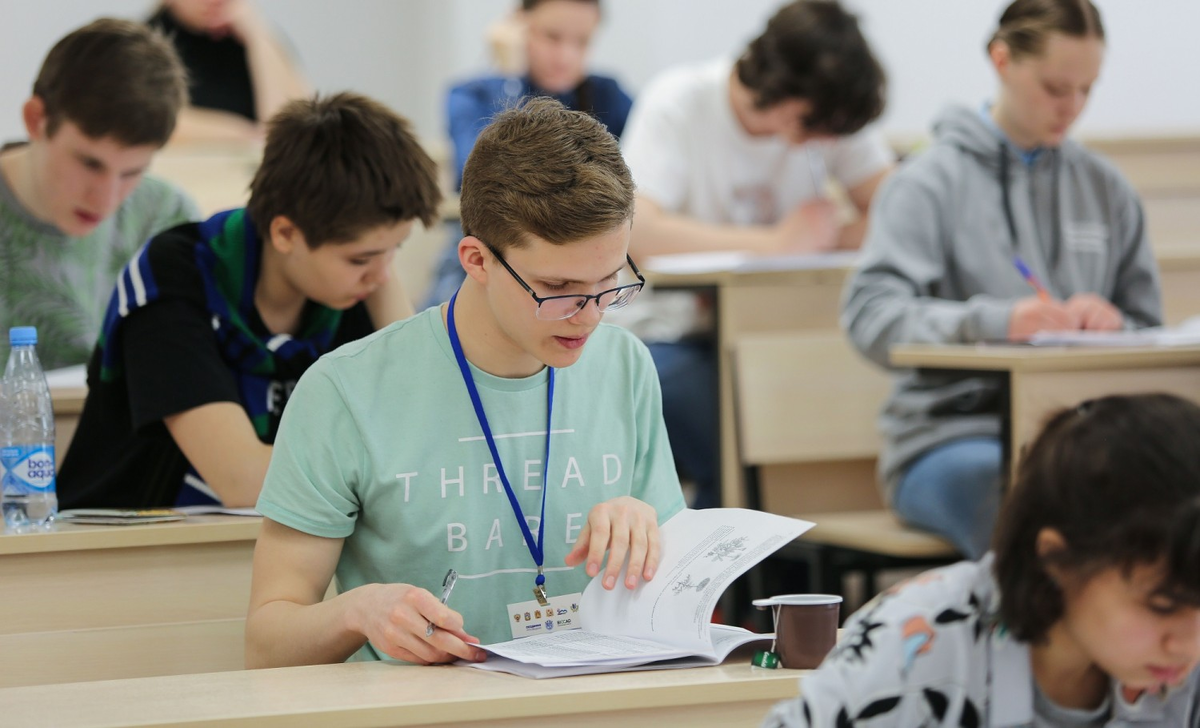 Всош 9 класс. ВСОШ 2022-2023. Школьная олимпиада. Школьники на Олимпиаде. Всероссийская олимпиада школьников