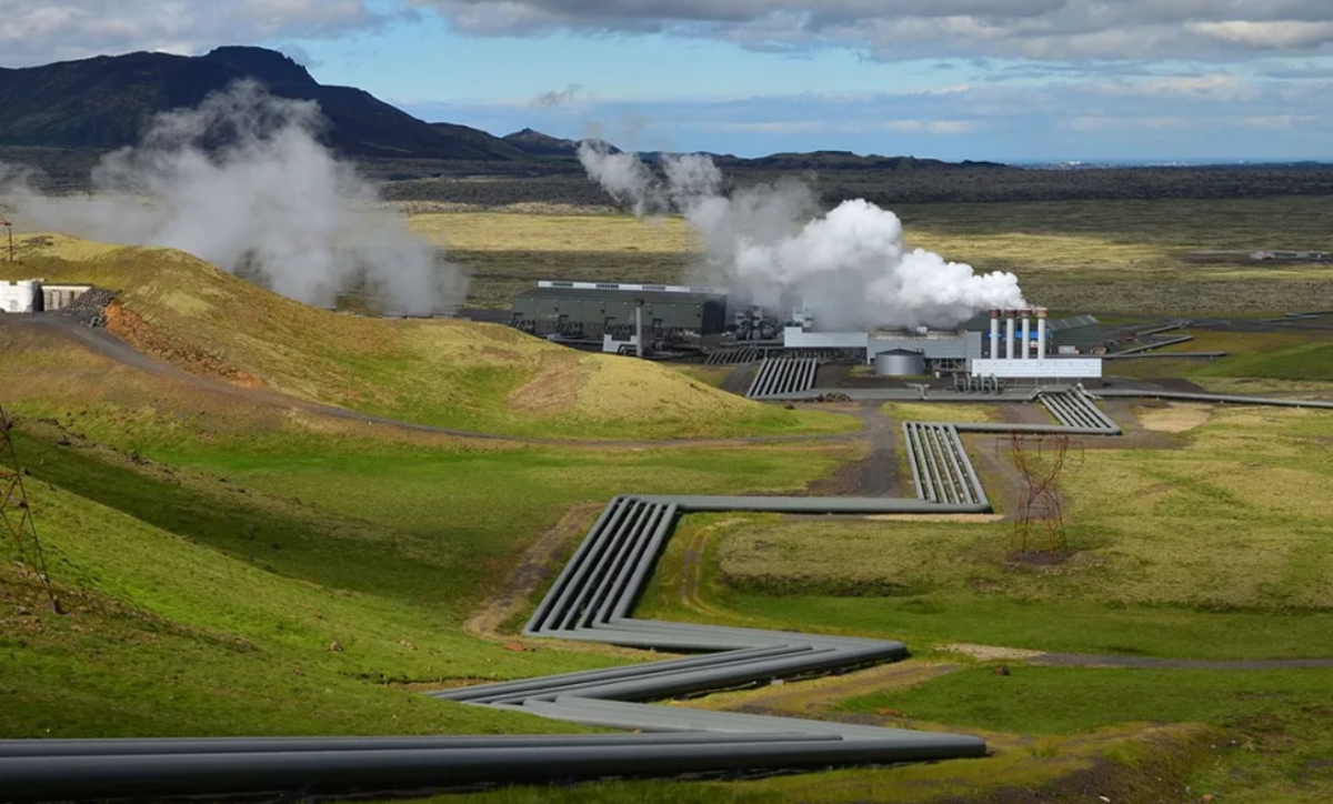 Geothermal energy. Геотермальная энергия в Исландии. Несьявеллир ГЕОТЭС, Исландия. Геотермальная станция Hellisheidi в Исландии. Utyjnthvfkmyfz 'ktrnhjcnfywbz d bckfyl;BB.