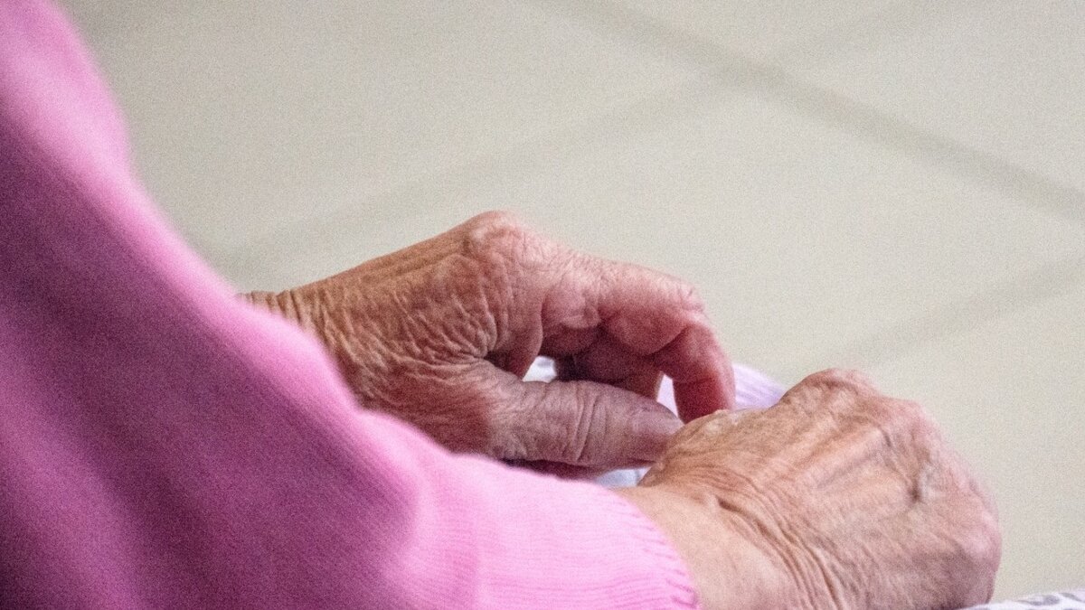     Жители Татарстана хотели бы получать пенсию в размере 53 тысячи рублей. Такое исследование провели «СберНПФ» и «Работа.ру», передают «Известия».