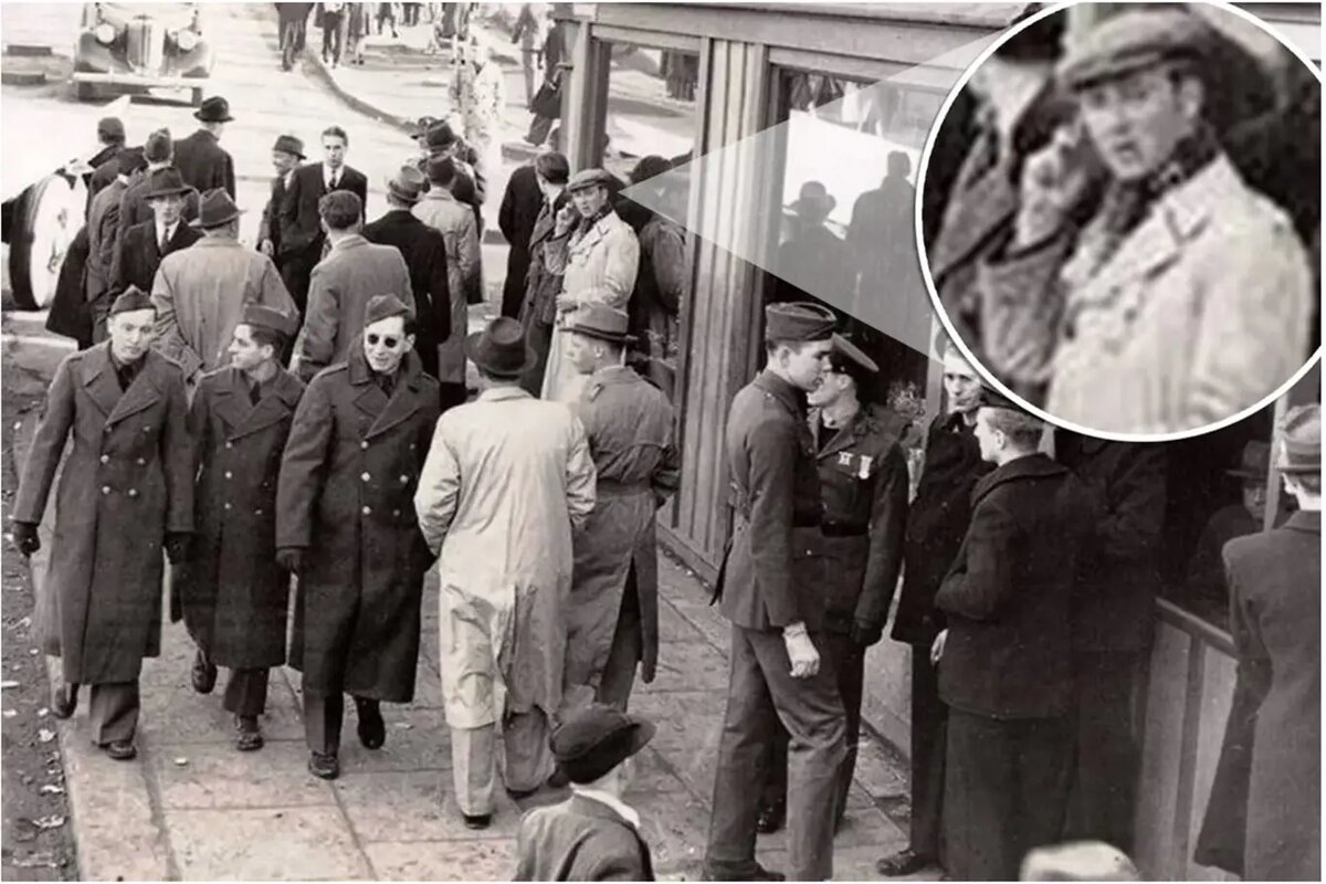 Фотография 1940-х годов вызвала настоящий ажиотаж в Интернете. Сможете ли  вы определить, что держит в руке мужчина? | Забытые тайны истории и  удивительная наука | Дзен