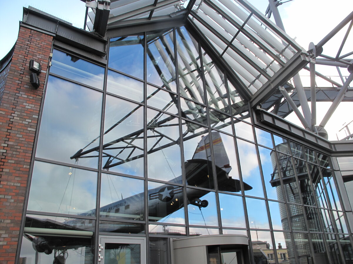 Открытая площадка на верхнем этаже музея