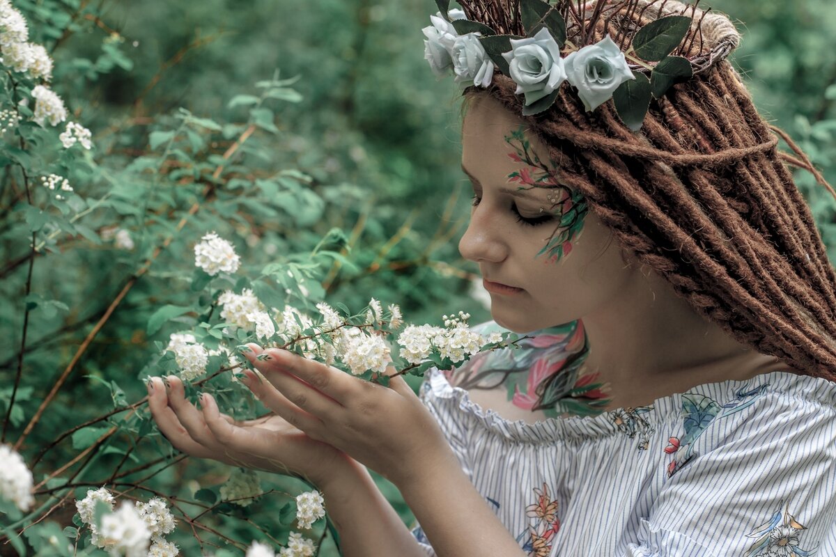 девочка с зелеными глазами песня. красивые глаза. зелёные глаза у девушек. девушка в зеленом. фотограф-портретист максим максимов.