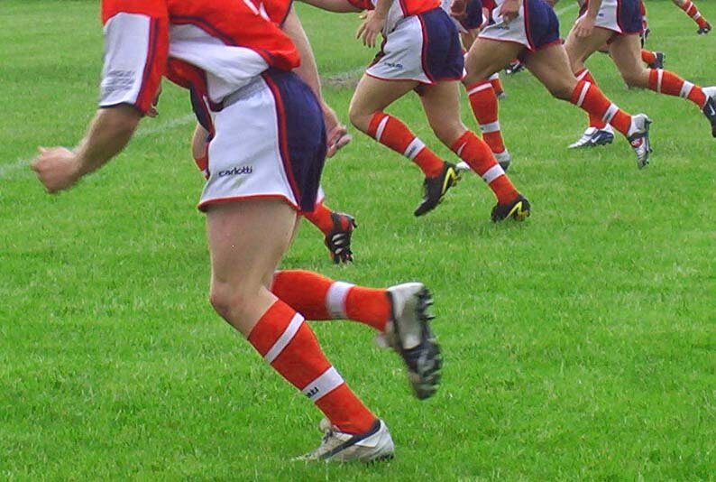 https://images.freeimages.com/images/large-previews/505/rugby-league-players-2-1439799.jpg
