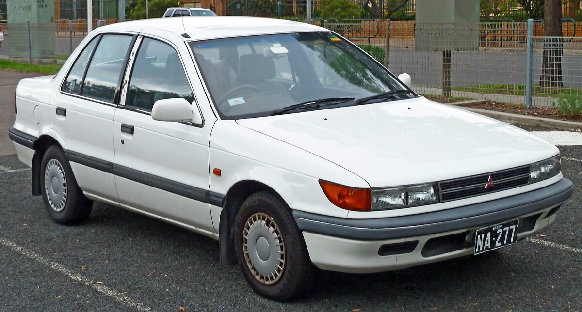 все поколения mitsubishi lancer