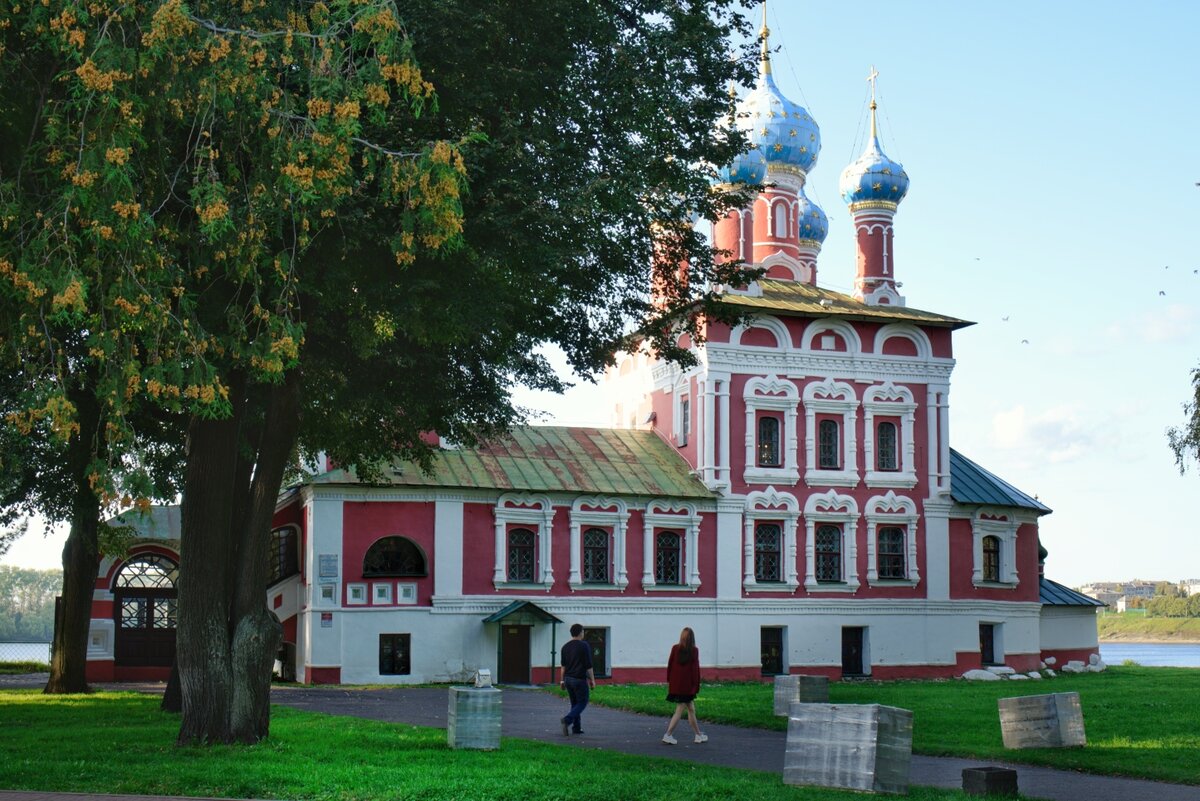 Углич. Углич Ярославская область. Углич 1610. Церковь Ивана Грозного в Угличе. Города России Углич.