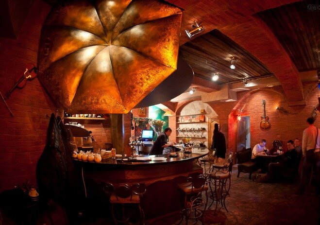 Клуб «Abba Bar»