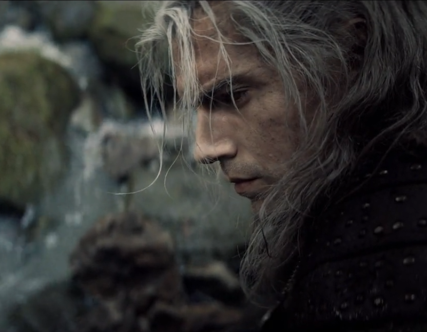 Образы и костюмы персонажей разработаны на основе персонажей игры "Ведьмак"