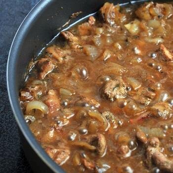 Это грузинское первое блюдо отличается необычной технологией приготовления.