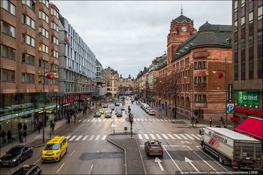 Стокгольм улицы. Стокгольм дороги. Пешеходная улица Drottninggatan Stockholm. Автодороги Швеции.