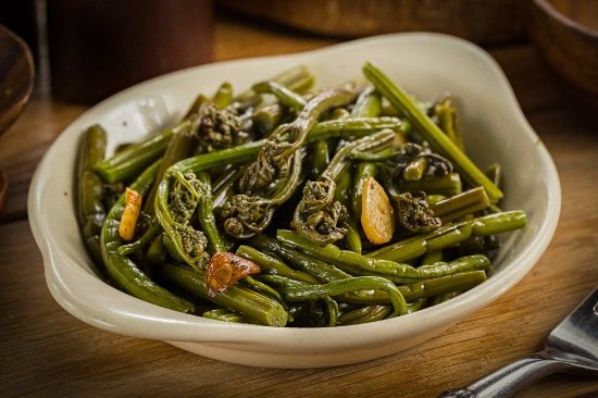 Жаренный папоротник. Фото из открытого источника.