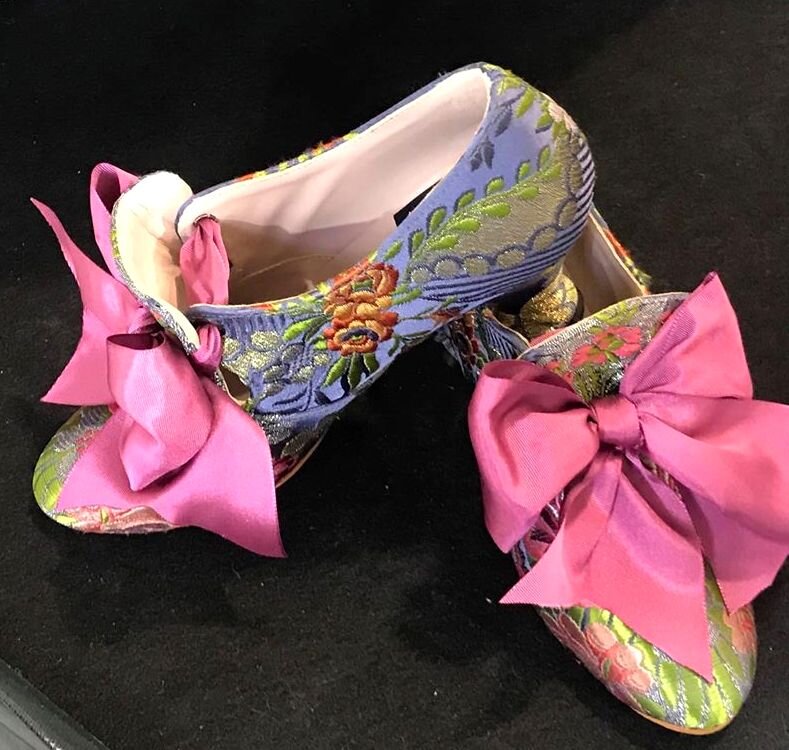 Башмачки из набивного шелка