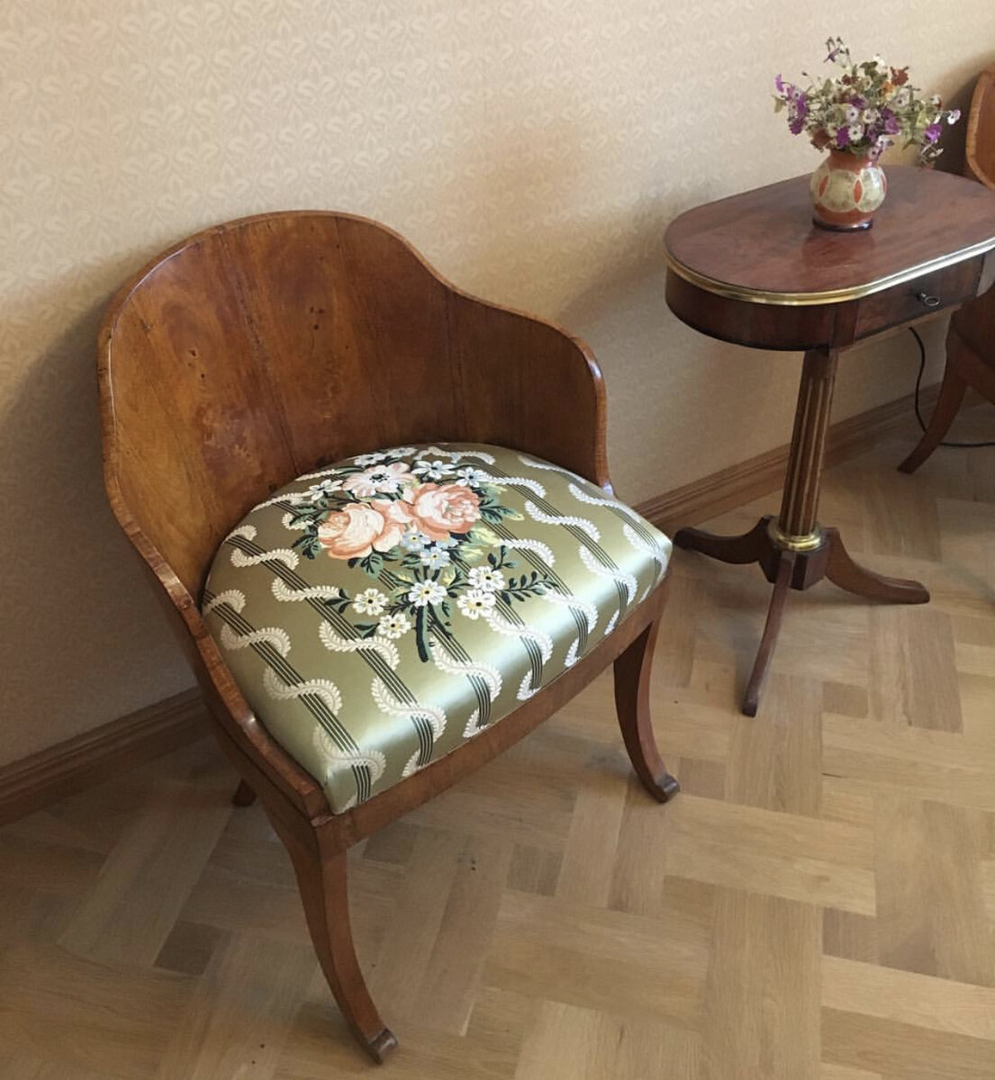 Пример использования тканей Jacquard de Moscou в интерьере. Листайте галерею!