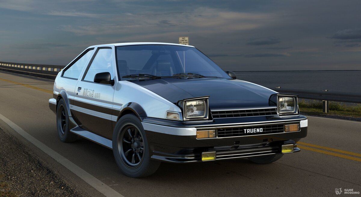 Toyota Corolla AE 86 является самым крутым автомобилем для новичка в дрифте. Тачка считается последним заднеприводным автомобилем  Toyota Corolla ибо все следующие машины  были с передним приводом. Многие скажут что этому автомобилю пора на пенсию, но это не так. Авто весит примерно 950 кг и имеет мотор на 1.6 литра мощностью в 130 лошадиных сил, а так же тут стоит коробка передач с дифференциалом повышенного трения.